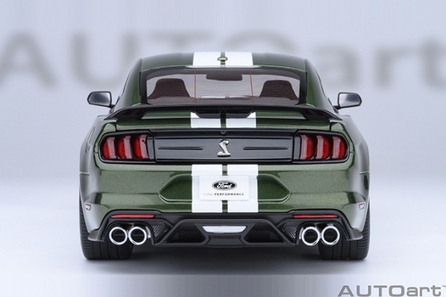 73097 1/18 FORD MUSTANG SHELBY GT500 (ERUPTION GREEN)