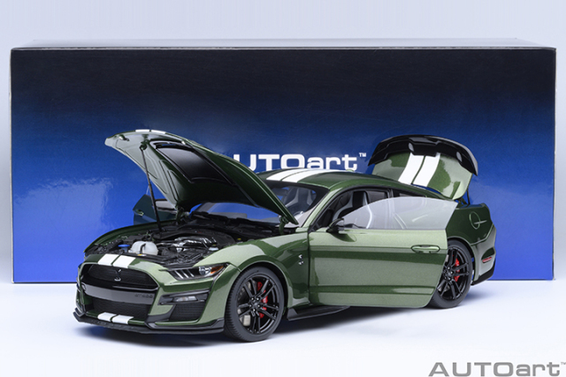 73097 1/18 FORD MUSTANG SHELBY GT500 (ERUPTION GREEN)