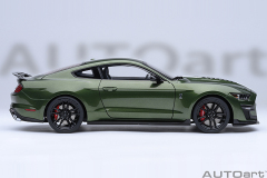 73097 1/18 FORD MUSTANG SHELBY GT500 (ERUPTION GREEN)