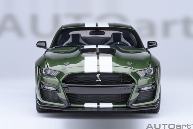 73097 1/18 FORD MUSTANG SHELBY GT500 (ERUPTION GREEN)