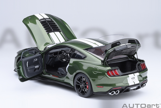 73097 1/18 FORD MUSTANG SHELBY GT500 (ERUPTION GREEN)