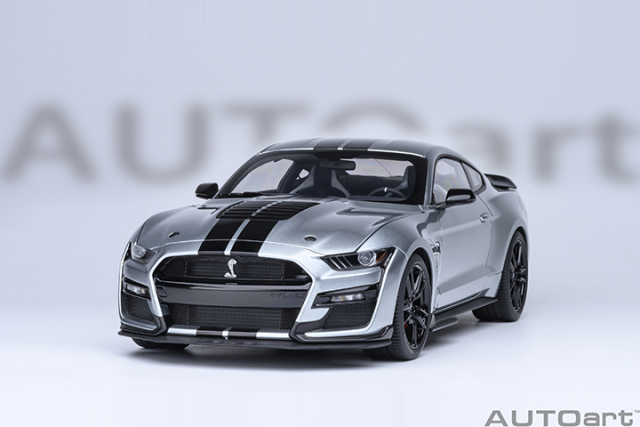 73096 1/18 FORD MUSTANG SHELBY GT500 (ICONIC SILVER)