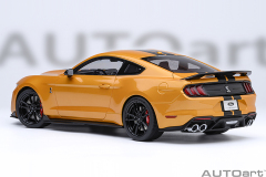 73099 1/18 FORD MUSTANG SHELBY GT500 (CYBER ORANGE)