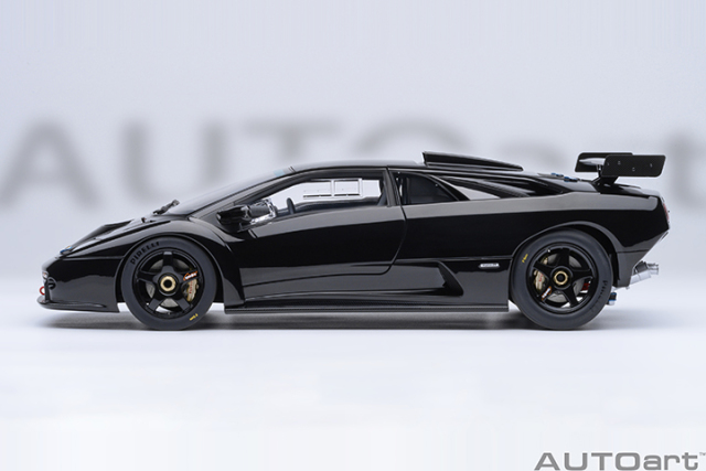 79137 1/18 LAMBORGHINI DIABLO GT-R (DEEP BLACK)
