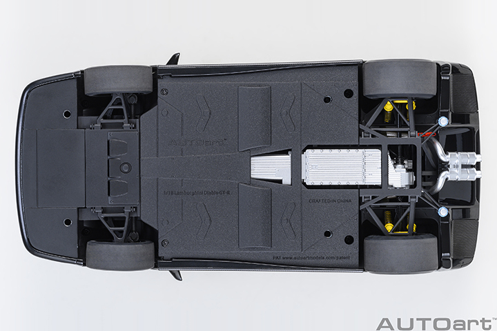 79137 1/18 LAMBORGHINI DIABLO GT-R (DEEP BLACK)