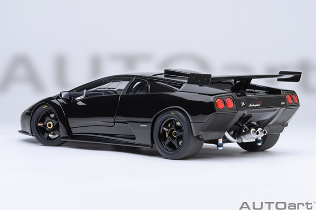79137 1/18 LAMBORGHINI DIABLO GT-R (DEEP BLACK)