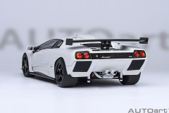 79136 1/18 LAMBORGHINI DIABLO GT-R (IMPACT WHITE)