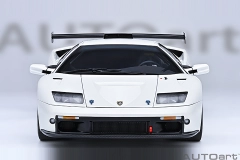 79136 1/18 LAMBORGHINI DIABLO GT-R (IMPACT WHITE)