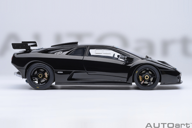 79137 1/18 LAMBORGHINI DIABLO GT-R (DEEP BLACK)