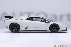 79136 1/18 LAMBORGHINI DIABLO GT-R (IMPACT WHITE)