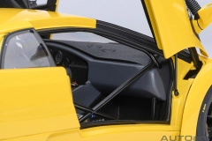 79138 1/18 LAMBORGHINI DIABLO GT-R (SUPERFLY YELLOW)