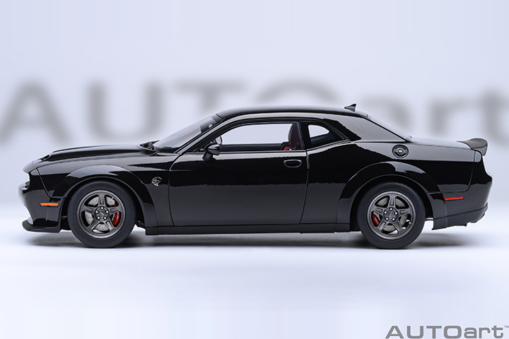 71765 1/18 DODGE CHALLENGER SRT SUPER STOCK 2023 (PITCH BLACK)