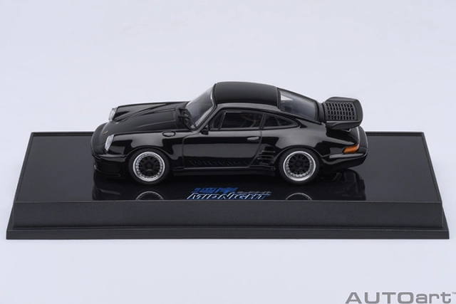 20636 1/64 PORSCHE 911(930) TURBO WANGAN MIDNIGHT BLACKBIRD (COMIC #1 VERSION)
