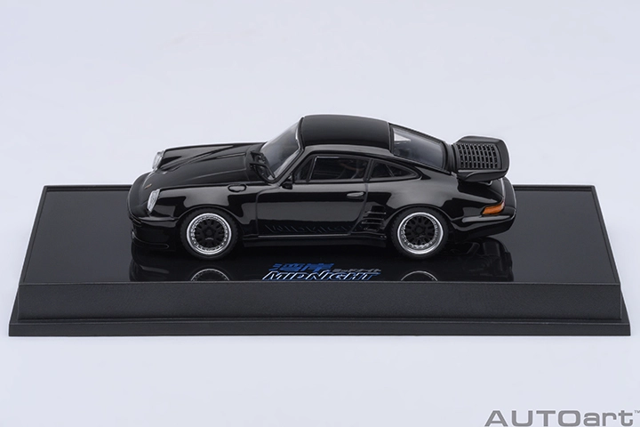20636 1/64 PORSCHE 911(930) TURBO WANGAN MIDNIGHT BLACKBIRD (COMIC #1 VERSION)