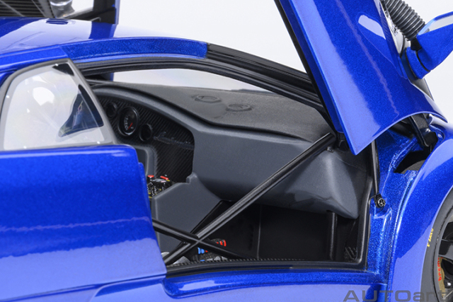 79135 1/18 LAMBORGHINI DIABLO GT-R （MONTEREY BLUE）