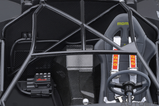 79135 1/18 LAMBORGHINI DIABLO GT-R （MONTEREY BLUE）