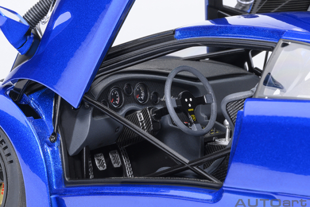 79135 1/18 LAMBORGHINI DIABLO GT-R （MONTEREY BLUE）
