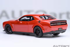 71764 1/18 DODGE CHALLENGER SRT JAILBREAK 2022 (TORRED)