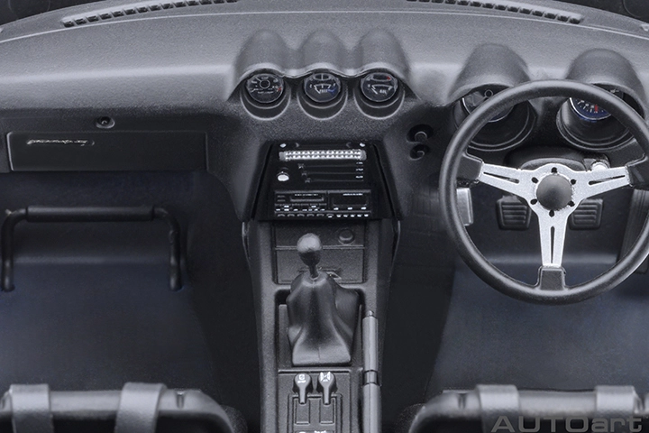 77453 1/18 NISSAN FAIRLAY Z WANGAN MIDNIGHT "AKUMA no Z" (COMIC #1 VERSION)