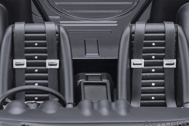 77453 1/18 NISSAN FAIRLAY Z WANGAN MIDNIGHT "AKUMA no Z" (COMIC #1 VERSION)