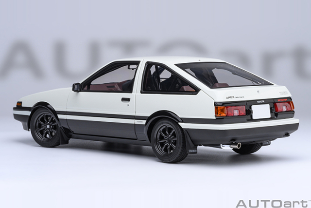78787 1/18 TOYOTA SPRINTER TRUENO (AE86) INITIAL D PROJECT D FINAL VERSION (30th ANNIVERSARY)