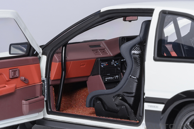 78787 1/18 TOYOTA SPRINTER TRUENO (AE86) INITIAL D PROJECT D FINAL VERSION (30th ANNIVERSARY)