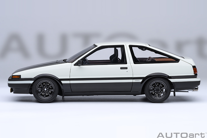 78787 1/18 TOYOTA SPRINTER TRUENO (AE86) INITIAL D PROJECT D FINAL VERSION (30th ANNIVERSARY)
