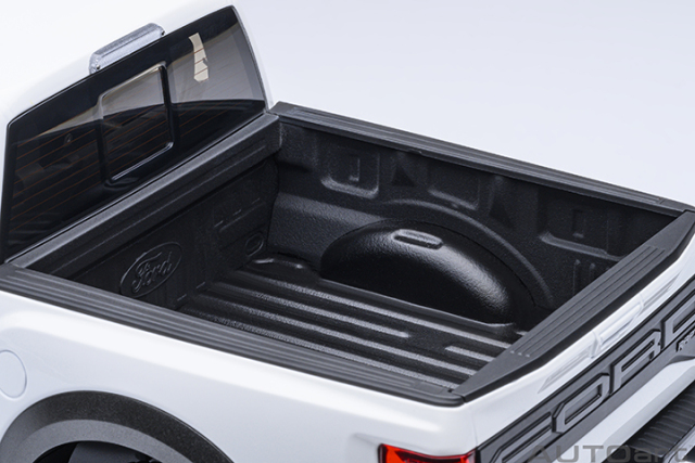 72946 1/18 FORD F-150 RAPTOR SUPERCREW 2019 (OXFORD WHITE)