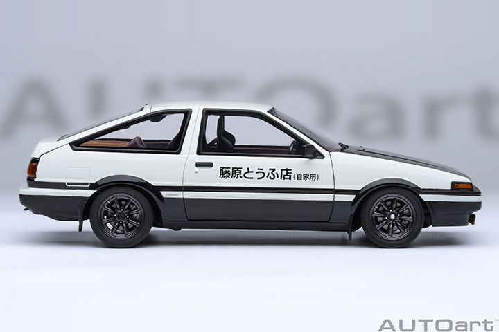 78787 1/18 TOYOTA SPRINTER TRUENO (AE86) INITIAL D PROJECT D FINAL VERSION (30th ANNIVERSARY)