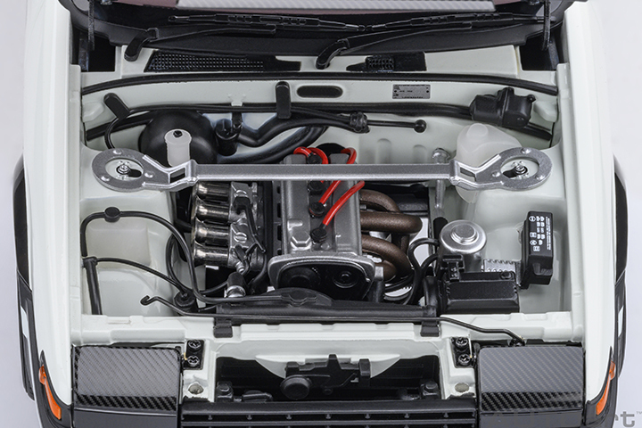 78787 1/18 TOYOTA SPRINTER TRUENO (AE86) INITIAL D PROJECT D FINAL VERSION (30th ANNIVERSARY)