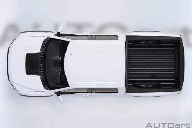 72946 1/18 FORD F-150 RAPTOR SUPERCREW 2019 (OXFORD WHITE)