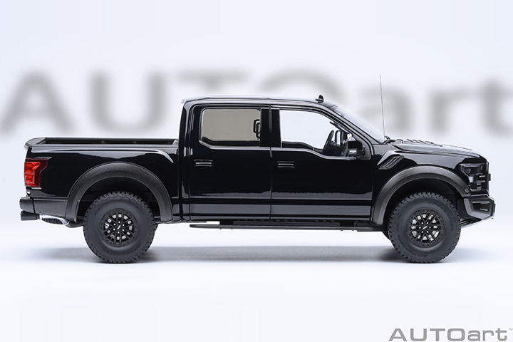 72947 1/18 FORD F-150 RAPTOR SUPERCREW 2019 (AGATE BLACK)