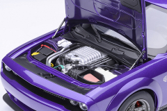 71768 1/18 DODGE CHALLENGER SRT SUPER STOCK 2023 (PLUM CRAZY/PURPLE)