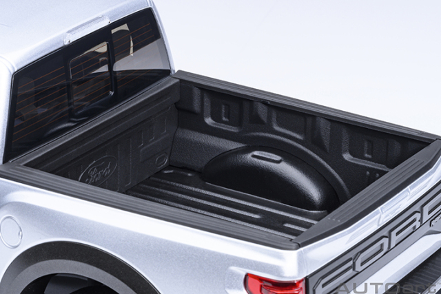 72950 1/18 FORD F-150 RAPTOR SUPERCREW 2019 (INGOT SILVER)