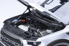 72950 1/18 FORD F-150 RAPTOR SUPERCREW 2019 (INGOT SILVER)