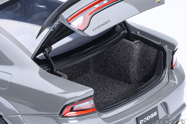 1/18 DODGE CHARGER SCAT PACK WIDEBODY (DESTROYER GREY)