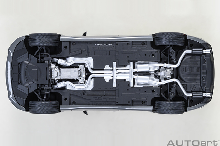 1/18 DODGE CHARGER SCAT PACK WIDEBODY (DESTROYER GREY)