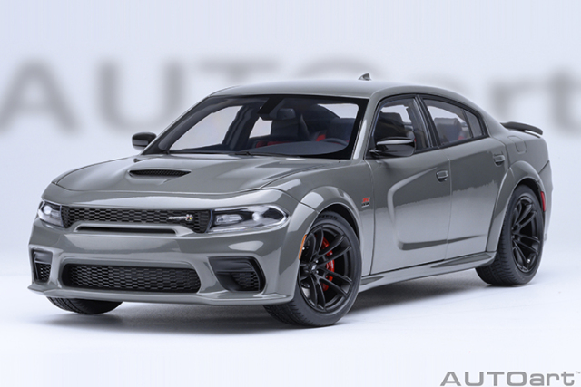 71756 1/18 DODGE CHARGER SCAT PACK WIDEBODY (DESTROYER GREY)