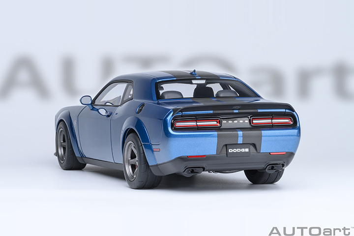 71767 1/18 DODGE CHALLENGER SRT SUPER STOCK 2023 (FROSBITE/BLUE)