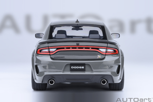 1/18 DODGE CHARGER SCAT PACK WIDEBODY (DESTROYER GREY)