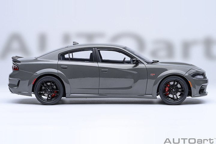 1/18 DODGE CHARGER SCAT PACK WIDEBODY (DESTROYER GREY)