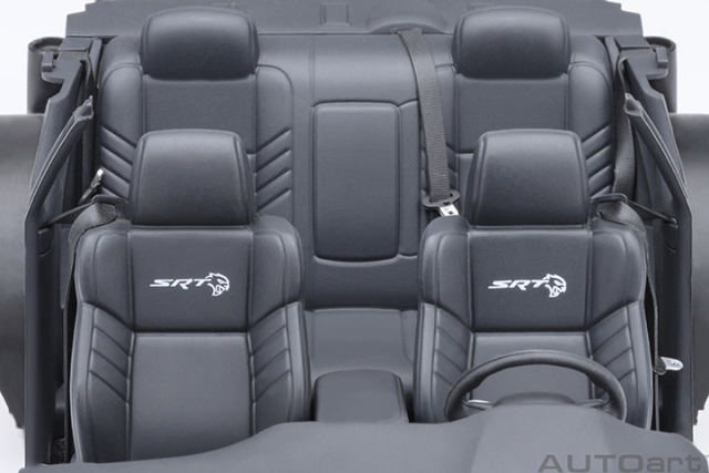 71763 1/18 DODGE CHALLENGER SRT JAILBREAK 2022 (INDIGO BLUE)