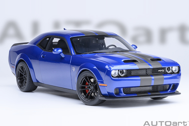71763 1/18 DODGE CHALLENGER SRT JAILBREAK 2022 (INDIGO BLUE)
