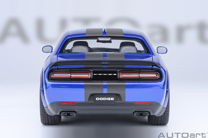 71763 1/18 DODGE CHALLENGER SRT JAILBREAK 2022 (INDIGO BLUE)