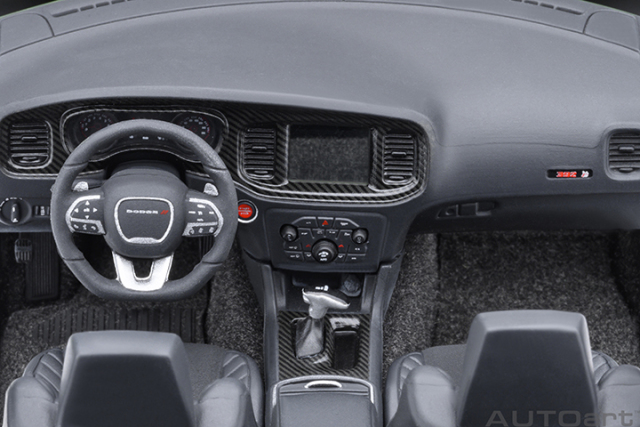 71758 1/18 DODGE CHARGER SCAT PACK WIDEBODY (SUBLIME)