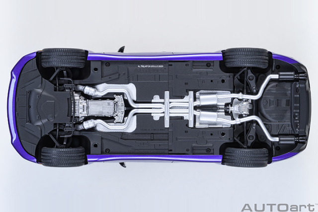 71757 1/18 DODGE CHARGER SCAT PACK WIDEBODY (PLUM CRAZY)