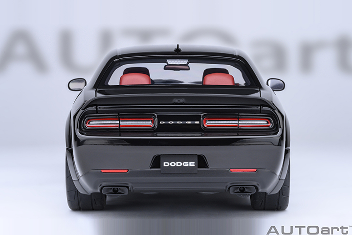 71765 1/18 DODGE CHALLENGER SRT SUPER STOCK 2023 (PITCH BLACK)