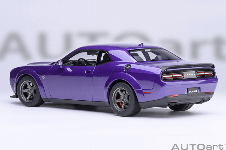 71768 1/18 DODGE CHALLENGER SRT SUPER STOCK 2023 (PLUM CRAZY/PURPLE)