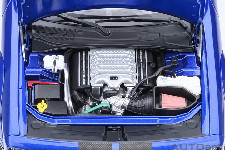 71763 1/18 DODGE CHALLENGER SRT JAILBREAK 2022 (INDIGO BLUE)