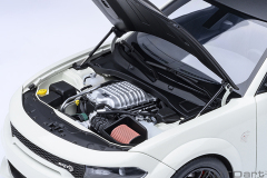 71751 1/18 DODGE CHARGER SRT HELLCAT REDEYE JAILBREAK (KNUCKLE WHITE)